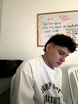 Snapshot of Nathan_Bluee chatting on October 1, 2025, 11:36 am Nathan Bluee online show from October 1, 2025, 11:36 am