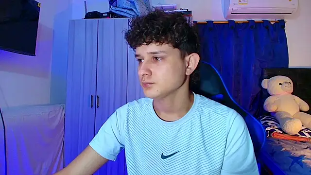 Nathan Bluee online show from January 18, 2026, 5:16 pm