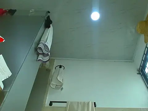 hornymilf 69xxx online show from April 7, 2026, 5:59 pm