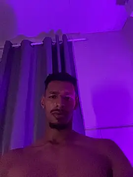 Snapshot of mike_xxl chatting on March 16, 2026, 11:51 pm mike xxl online show from March 16, 2026, 11:51 pm