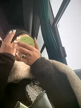 Snapshot of Khalyk_G chatting on November 2, 2025, 12:10 pm Khalyk G online show from November 2, 2025, 12:10 pm