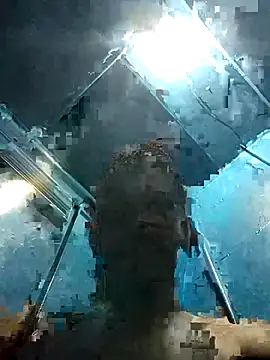 Snapshot of dotado20robson chatting on May 18, 2026, 11:42 pm dotado20robson online show from May 18, 2026, 11:42 pm