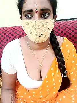 anisha91 online show from February 25, 2025, 5:08 pm