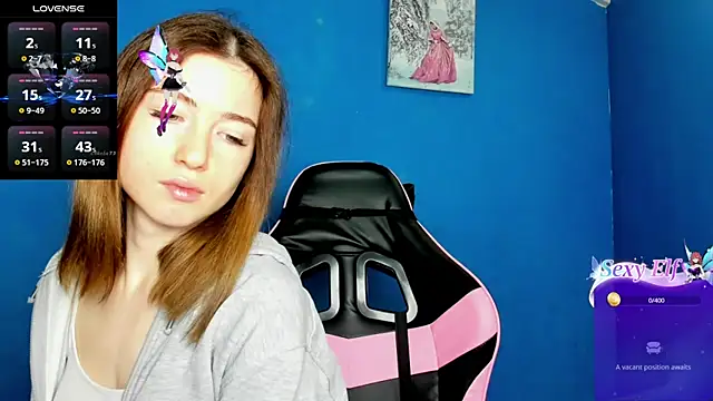 Snapshot of Luxuryalma chatting on February 8, 2025, 6:54 am Luxuryalma online show from February 8, 2025, 6:54 am