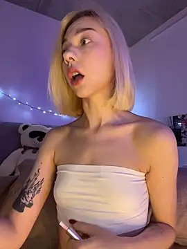  urbestie  online show from March 22, 2026, 9:16 pm