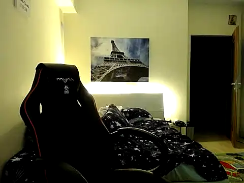 amydamarw online show from March 31, 2026, 8:11 pm