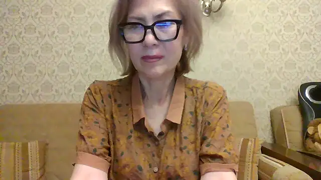 Snapshot of Elegant00Lady chatting on June 15, 2026, 5:01 pm Elegant00Lady online show from June 15, 2026, 5:01 pm