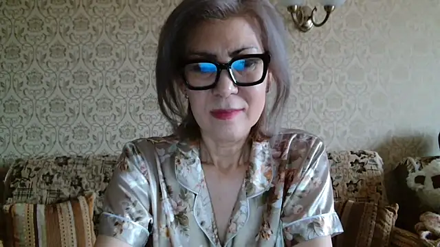 Elegant00Lady online show from October 27, 2025, 3:51 am