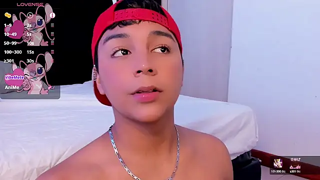 Seductivo jr online show from February 18, 2025, 8:27 am