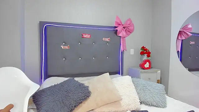 emma lye online show from March 20, 2026, 8:54 pm