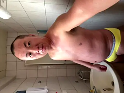 Snapshot of chih515 chatting on October 25, 2025, 12:54 am chih515 online show from October 25, 2025, 12:54 am