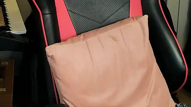 Ama music online show from November 25, 2025, 7:14 pm