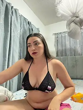 Snapshot of Sweetsex_valeria chatting on September 21, 2025, 2:17 am Sweetsex valeria online show from September 21, 2025, 2:17 am