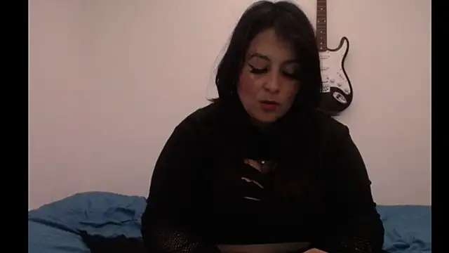 Snapshot of amydeepqueen chatting on November 28, 2025, 1:44 pm amydeepqueen online show from November 28, 2025, 1:44 pm