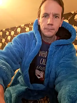 outdoorfun22 online show from February 20, 2026, 6:48 am