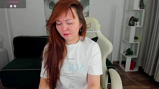 VanessaSmuth online show from February 17, 2026, 2:09 am