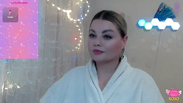 JewellKiss7 online show from May 31, 2026, 2:12 pm