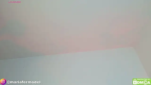 Mariafer05 online show from December 15, 2025, 5:08 pm