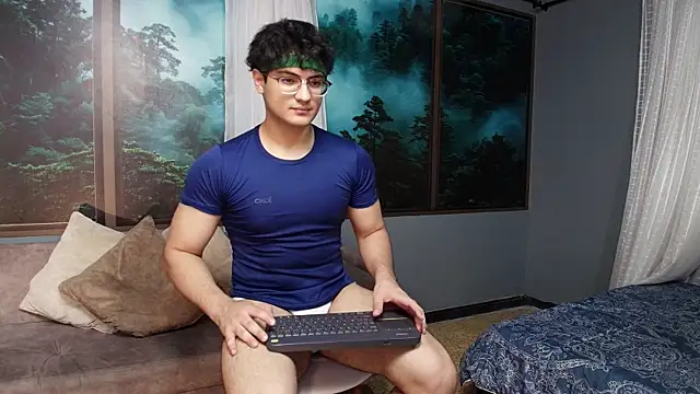 Mark Evans1  online show from February 14, 2025, 2:50 am