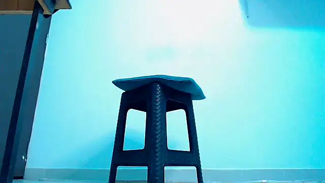 mastersmits online show from December 4, 2025, 1:48 am