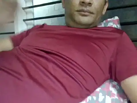 NiceBoy9099 online show from January 12, 2025, 5:44 pm