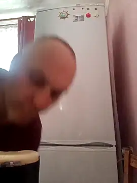 Pineapple04 online show from February 2, 2026, 8:24 am