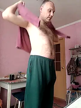 Pineapple04 online show from November 23, 2025, 6:34 am