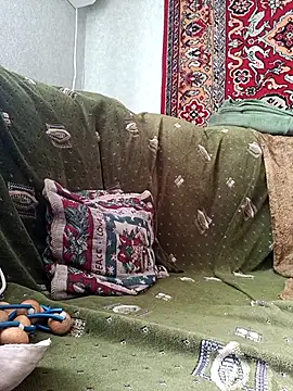 Pineapple04 online show from February 24, 2026, 7:09 am