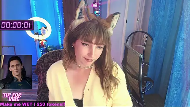 Snapshot of Toxic_Ellies chatting on October 4, 2025, 11:34 am Toxic Ellies online show from October 4, 2025, 11:34 am