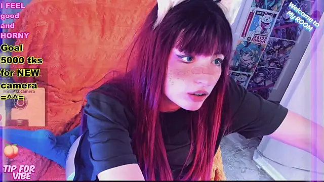 Snapshot of Toxic_Ellies chatting on February 11, 2025, 4:02 pm Toxic Ellies online show from February 11, 2025, 4:02 pm