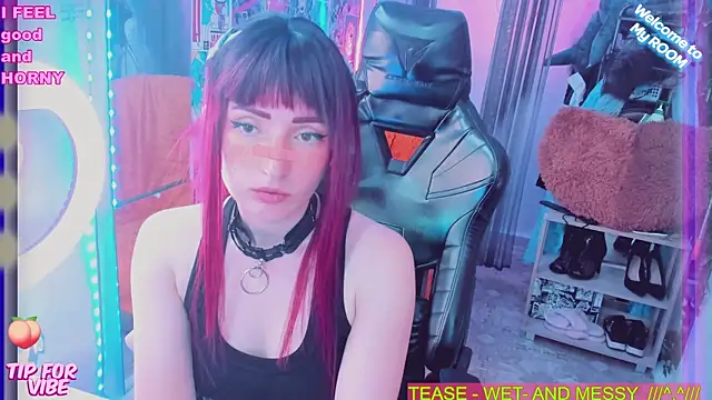 Snapshot of Toxic_Ellies chatting on March 14, 2025, 2:08 pm Toxic Ellies online show from March 14, 2025, 2:08 pm