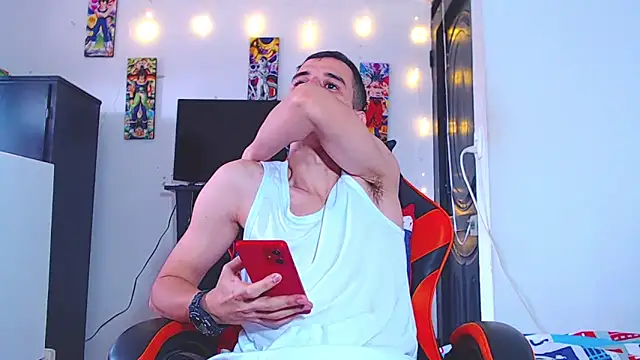 ADAM HOT online show from March 1, 2026, 2:17 pm