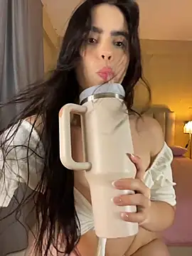 Mavi Coless online show from October 31, 2025, 2:08 am