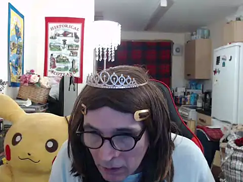 RainBowGirlTs115 online show from February 19, 2025, 9:47 pm