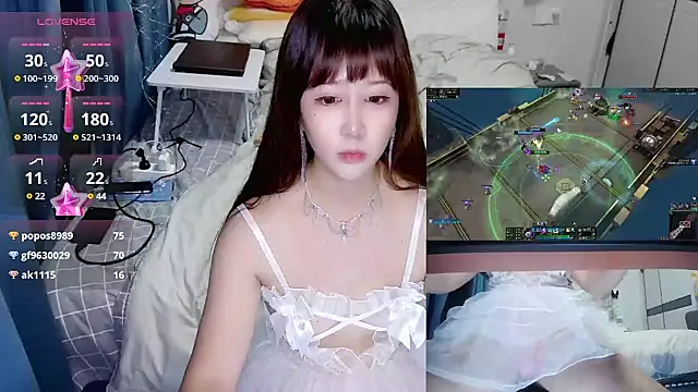 Angelababy001 online show from December 4, 2024, 3:37 pm