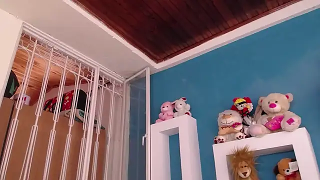 Cuty sexy hot online show from December 14, 2025, 11:38 am