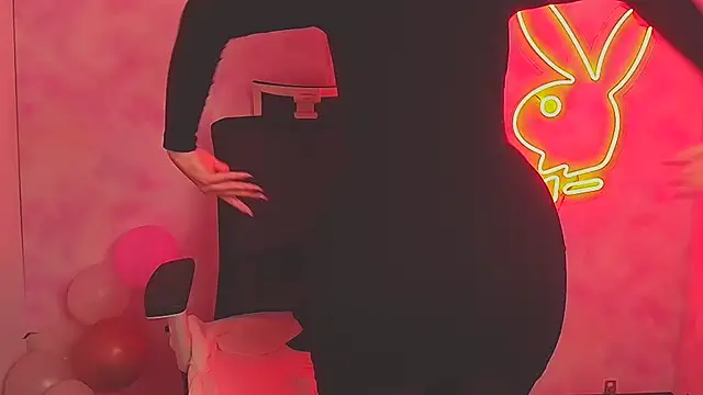 Milka kiss  online show from March 20, 2025, 3:58 pm