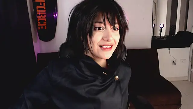 liz-beths online show from October 25, 2025, 3:12 pm