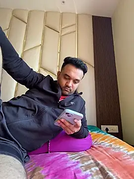 Snapshot of BengaliBabu_Rohan chatting on January 4, 2025, 7:24 am BengaliBabu Rohan online show from January 4, 2025, 7:24 am