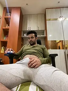 Snapshot of BengaliBabu_Rohan chatting on February 13, 2025, 3:14 pm BengaliBabu Rohan online show from February 13, 2025, 3:14 pm