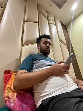 Snapshot of BengaliBabu_Rohan chatting on December 24, 2024, 6:39 pm BengaliBabu Rohan online show from December 24, 2024, 6:39 pm