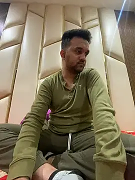 Snapshot of BengaliBabu_Rohan chatting on January 10, 2025, 5:34 pm BengaliBabu Rohan online show from January 10, 2025, 5:34 pm