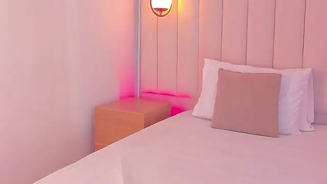 kosmic Angel online show from February 11, 2026, 1:44 pm