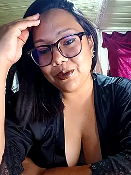 rainhavenus2024 online show from March 6, 2026, 1:17 pm