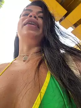 Snapshot of GrlAlice chatting on February 21, 2026, 3:14 pm GrlAlice online show from February 21, 2026, 3:14 pm