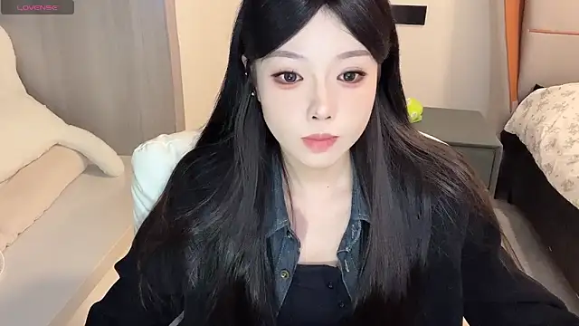 Q-ing online show from December 13, 2024, 5:10 pm