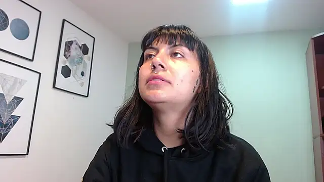 amy adams1 online show from October 28, 2025, 4:46 am