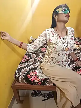 Snapshot of Rashili_Riya chatting on September 16, 2025, 8:59 am Rashili Riya online show from September 16, 2025, 8:59 am