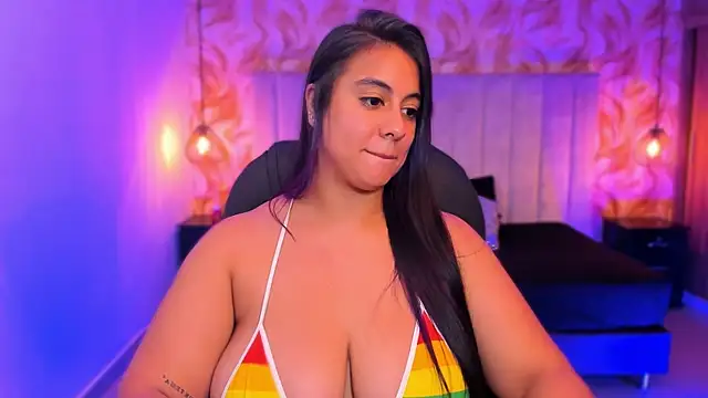 Xisu  online show from March 27, 2026, 5:49 am