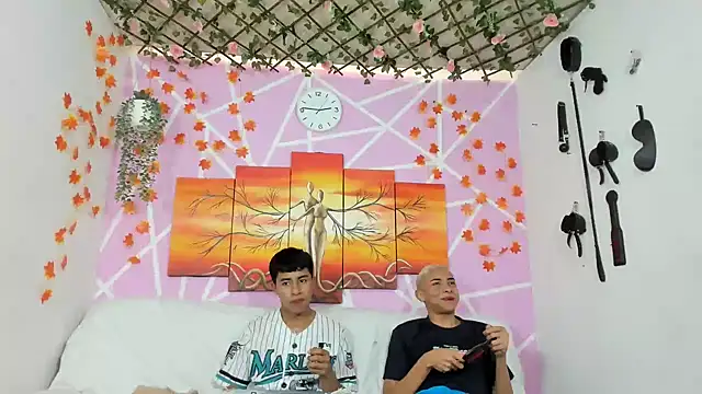 Fresahot2005 online show from March 10, 2025, 7:50 pm